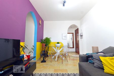 Sala de apartamento para alugar com 2 quartos, 68m² em Capoeiras, Florianópolis