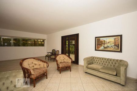 Sala de casa para alugar com 3 quartos, 500m² em Retiro Morumbi, São Paulo
