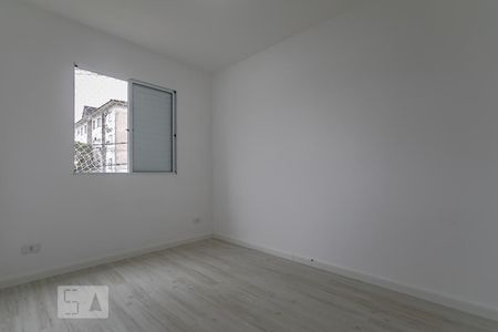 Quarto 1 de apartamento para alugar com 2 quartos, 50m² em Vila Bela Flor, Mogi das Cruzes