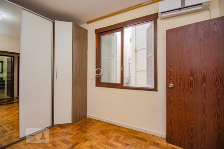 Quarto 1 de apartamento para alugar com 2 quartos, 80m² em Cristo Redentor, Porto Alegre