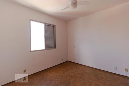 Quarto 01 de apartamento para alugar com 2 quartos, 70m² em Vila Itapura, Campinas