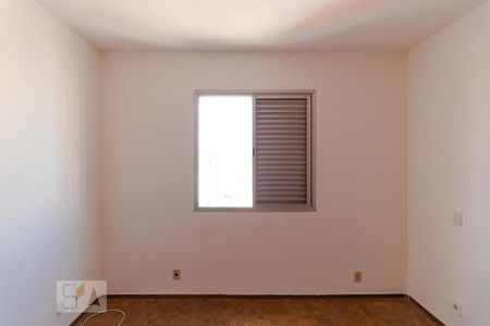 Quarto 01 de apartamento à venda com 2 quartos, 70m² em Vila Itapura, Campinas