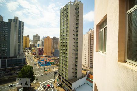Vista da Salas de apartamento à venda com 2 quartos, 70m² em Vila Itapura, Campinas