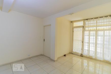 Sala de casa à venda com 4 quartos, 141m² em Jardim Ponte Rasa, São Paulo