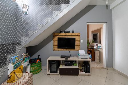 Sala de Estar de casa à venda com 2 quartos, 130m² em Vila Romero, São Paulo