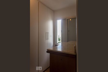 Quarto 1 de apartamento para alugar com 3 quartos, 79m² em Vila Sofia, São Paulo