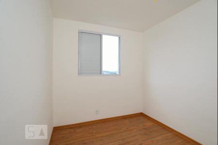 Quarto 2 de apartamento para alugar com 2 quartos, 45m² em Piratininga (venda Nova), Belo Horizonte