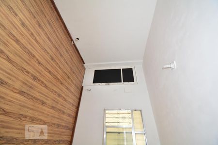 Sala de apartamento para alugar com 1 quarto, 33m² em Lins de Vasconcelos, Rio de Janeiro