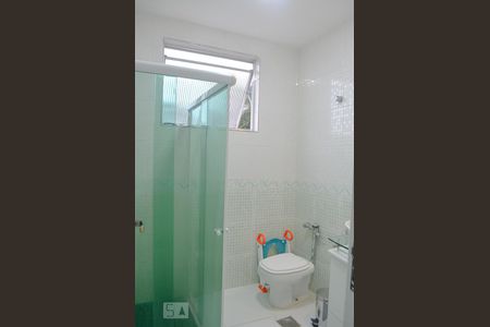 Banheiro de apartamento à venda com 2 quartos, 93m² em Jardim Guanabara, Rio de Janeiro