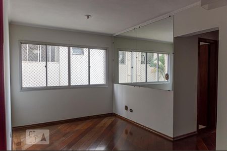 Sala de apartamento para alugar com 2 quartos, 65m² em Nova Petrópolis, São Bernardo do Campo