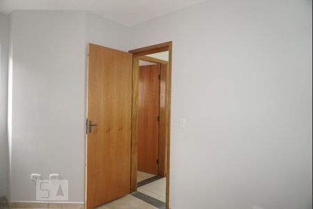 Quarto 1 de apartamento para alugar com 2 quartos, 39m² em Parque Paineiras, São Paulo