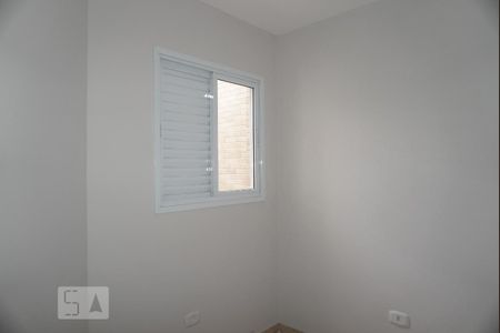 Quarto 2 de apartamento para alugar com 2 quartos, 40m² em Parque Paineiras, São Paulo