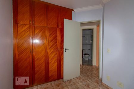 Quarto 1 de apartamento para alugar com 3 quartos, 76m² em Vila Esperança, São Paulo