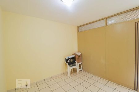 Dormitório 2 de apartamento para alugar com 2 quartos, 63m² em Jardim Cocaia, Guarulhos