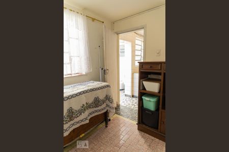 Casa à venda com 221m², 3 quartos e 3 vagas Casa à venda com 221m², 3 quartos e 3 vagasQuarto 3