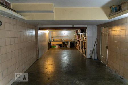 Casa à venda com 221m², 3 quartos e 3 vagas Casa à venda com 221m², 3 quartos e 3 vagasGaragem