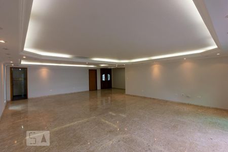 Casa de condomínio para alugar com 480m², 5 quartos e 3 vagas Casa de condomínio para alugar com 480m², 5 quartos e 3 vagasSala Estar e Jantar