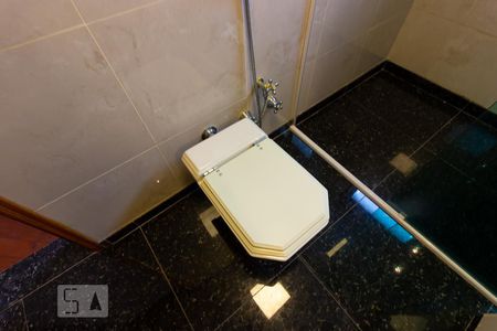 Casa de condomínio para alugar com 480m², 5 quartos e 3 vagas Casa de condomínio para alugar com 480m², 5 quartos e 3 vagasBanheiro - Suite 3