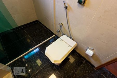 Casa de condomínio para alugar com 480m², 5 quartos e 3 vagas Casa de condomínio para alugar com 480m², 5 quartos e 3 vagasBanheiro - Suite 4