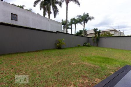 Casa de condomínio para alugar com 480m², 5 quartos e 3 vagas Casa de condomínio para alugar com 480m², 5 quartos e 3 vagasVista - Suite 4