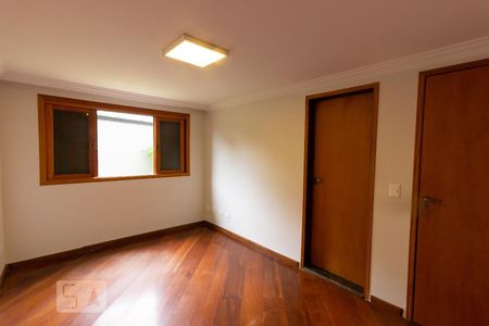 Casa de condomínio para alugar com 480m², 5 quartos e 3 vagas Casa de condomínio para alugar com 480m², 5 quartos e 3 vagasSuite 3