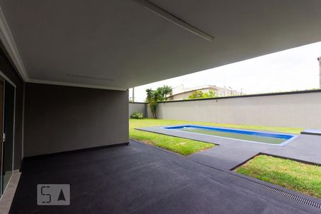 Casa de condomínio para alugar com 480m², 5 quartos e 3 vagas Casa de condomínio para alugar com 480m², 5 quartos e 3 vagasVaranda - Sala Estar