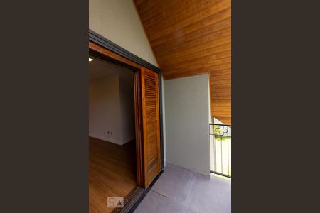 Casa de condomínio para alugar com 480m², 5 quartos e 3 vagas Casa de condomínio para alugar com 480m², 5 quartos e 3 vagasSacada - Suite 2