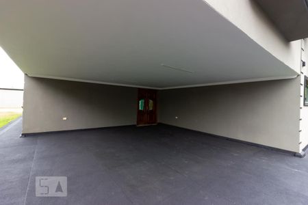 Casa de condomínio para alugar com 480m², 5 quartos e 3 vagas Casa de condomínio para alugar com 480m², 5 quartos e 3 vagasGaragem