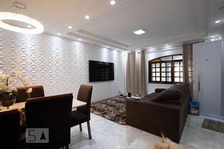 Sala de casa à venda com 3 quartos, 256m² em Cipava, Osasco