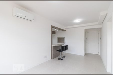 Sala de apartamento à venda com 1 quarto, 48m² em Cristo Redentor, Porto Alegre