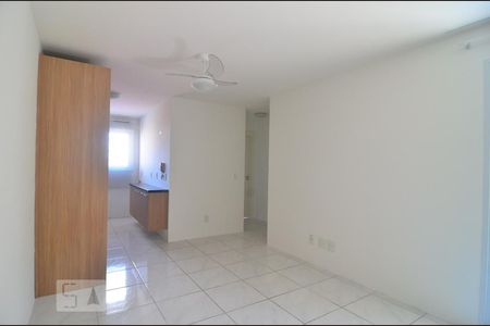 Sala de apartamento à venda com 2 quartos, 62m² em Igara, Canoas