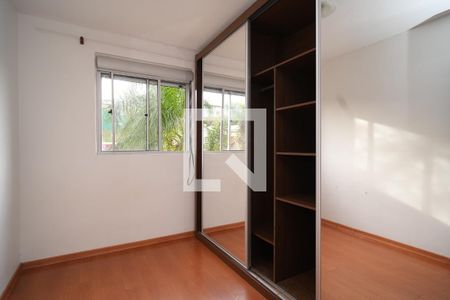 Quarto 2 de apartamento à venda com 2 quartos, 45m² em Rubem Berta, Porto Alegre