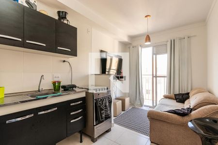 Sala  de apartamento à venda com 1 quarto, 28m² em Vila Penteado, São Paulo