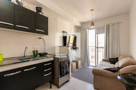 Sala  de apartamento à venda com 1 quarto, 30m² em Vila Penteado, São Paulo