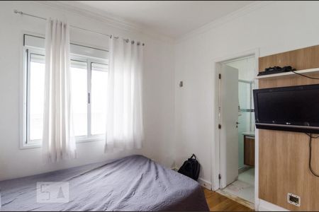 Apartamento à venda com 239m², 4 quartos e 4 vagas Apartamento à venda com 239m², 4 quartos e 4 vagasQuarto da suíte 3