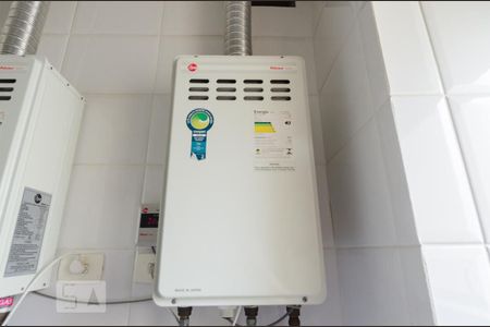 Apartamento à venda com 239m², 4 quartos e 4 vagas Apartamento à venda com 239m², 4 quartos e 4 vagasÁrea de serviço