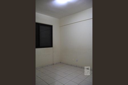 Quarto de apartamento para alugar com 2 quartos, 60m² em Setor Bueno, Goiânia