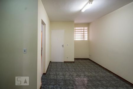 Sala de apartamento para alugar com 1 quarto, 50m² em Centro, Campinas