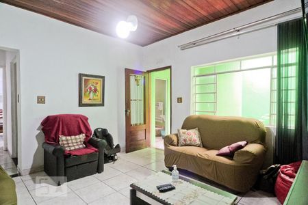 Sala de casa à venda com 4 quartos, 120m² em Carandiru, São Paulo