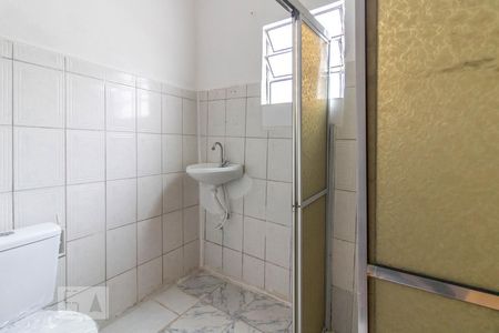 Banheiro de kitnet/studio para alugar com 1 quarto, 40m² em Vila Maria Alta, São Paulo