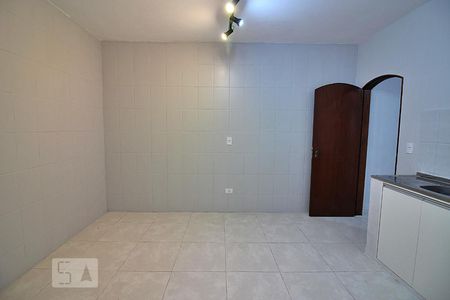 Sala/Cozinha de casa para alugar com 1 quarto, 30m² em Dos Casa, São Bernardo do Campo