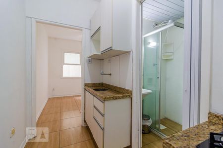 Cozinha de kitnet/studio para alugar com 1 quarto, 30m² em Centro Histórico, Porto Alegre