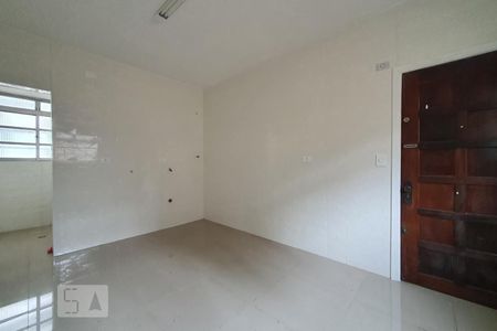 Cozinha de apartamento para alugar com 1 quarto, 46m² em Vila Dom Pedro I, São Paulo