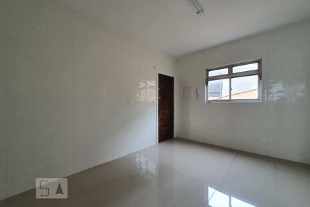 Cozinha de apartamento para alugar com 1 quarto, 46m² em Vila Dom Pedro I, São Paulo