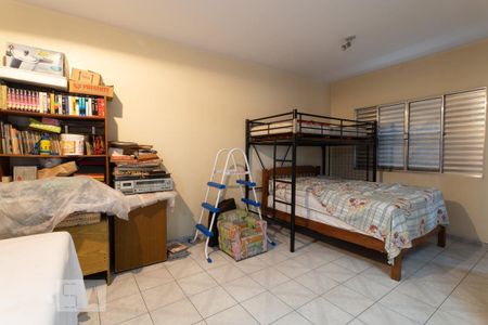 Casa à venda com 429m², 5 quartos e 1 vaga Casa à venda com 429m², 5 quartos e 1 vagaKitnet