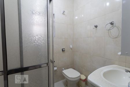 Banheiro 2 de casa à venda com 5 quartos, 429m² em Vila Ivone, São Paulo
