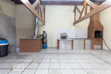 Casa à venda com 429m², 5 quartos e 1 vaga Casa à venda com 429m², 5 quartos e 1 vagaÁrea da churrasqueira