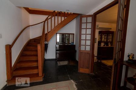 Hall de casa à venda com 5 quartos, 350m² em Tijuca, Rio de Janeiro