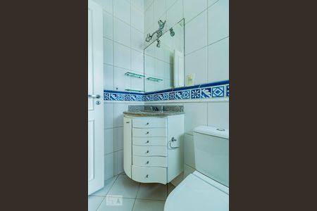 Casa à venda com 285m², 3 quartos e 5 vagas Casa à venda com 285m², 3 quartos e 5 vagasBanheiro da Suíte 1