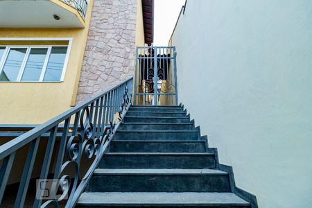 Casa à venda com 285m², 3 quartos e 5 vagas Casa à venda com 285m², 3 quartos e 5 vagasEntrada